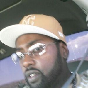 Meet your Posher, Lewis